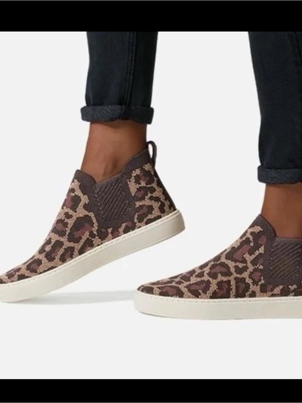 Rothys The Chelsea Wildcat Slip on Sneakers sz 6.5